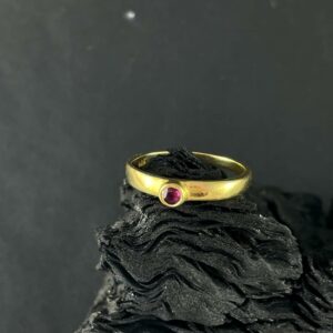 anillo plata baño de oro 24k rubi